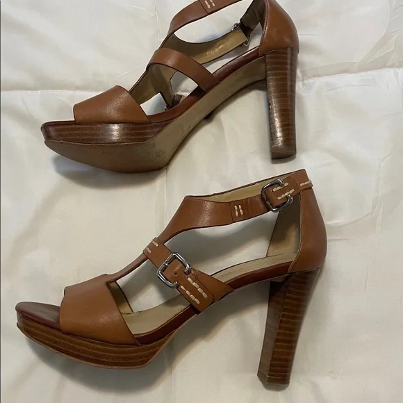 Marc Fisher brown Leather Women's Sandals size 8 - Picture 7 of 7